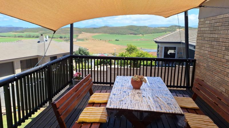 3 Bedroom Property for Sale in Reebok Western Cape